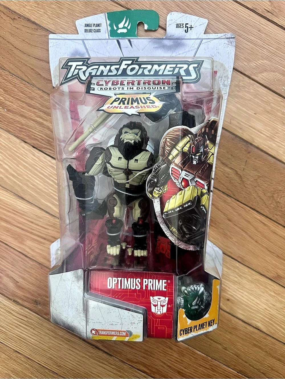 Transformers Cybertron Robots in Disguise Optimus Prime Action Figure NWT